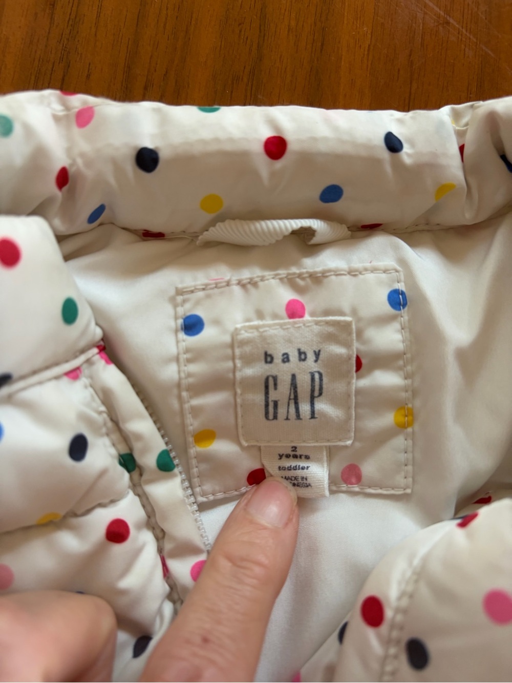 GAP Baby White Polka Dot Puffer Jacket - Picture 3 of 3
